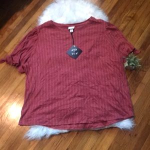 Ava & Viv Short Sleeve Knot Shirt